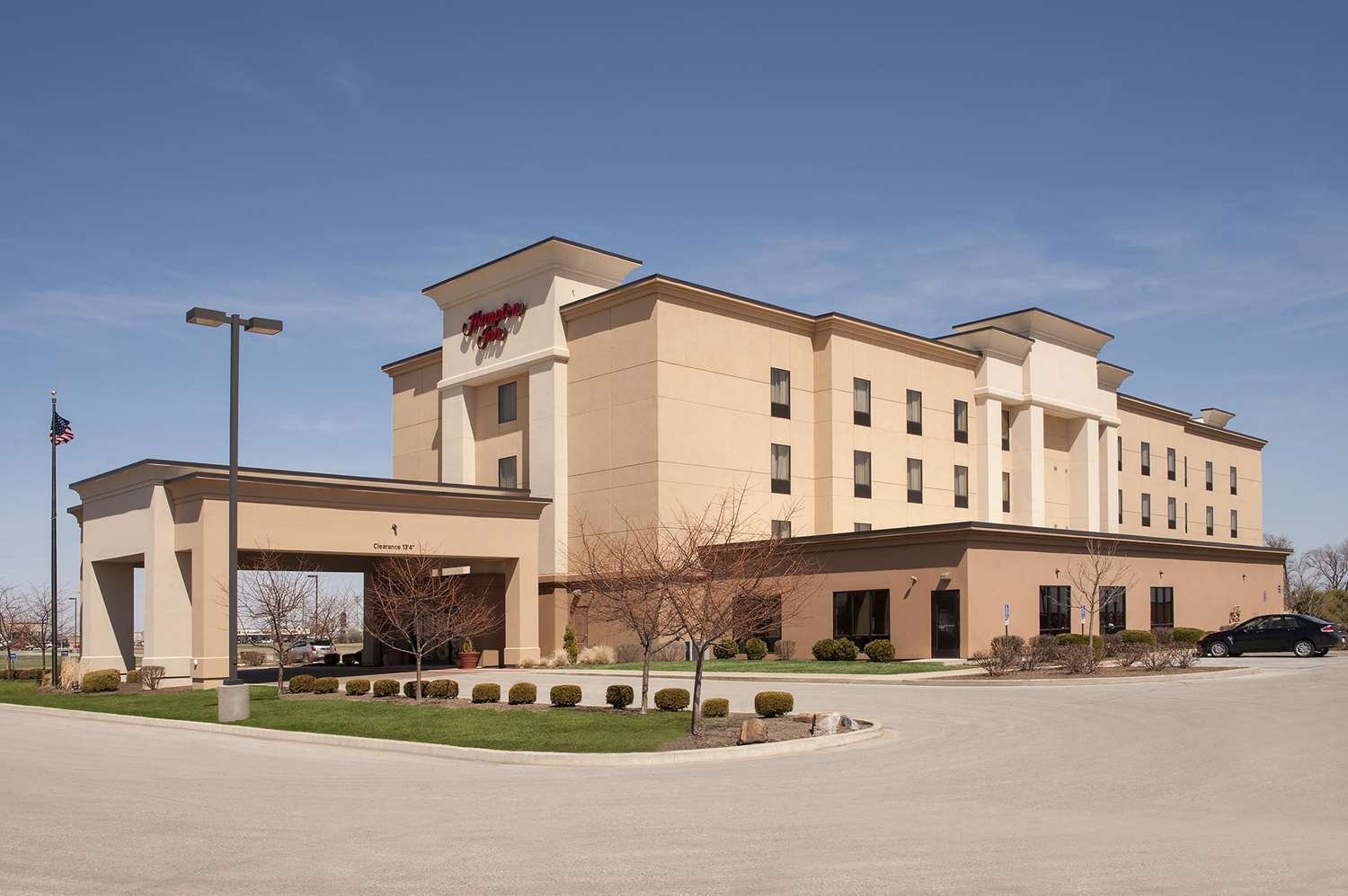 Hampton Inn Macomb-官方
