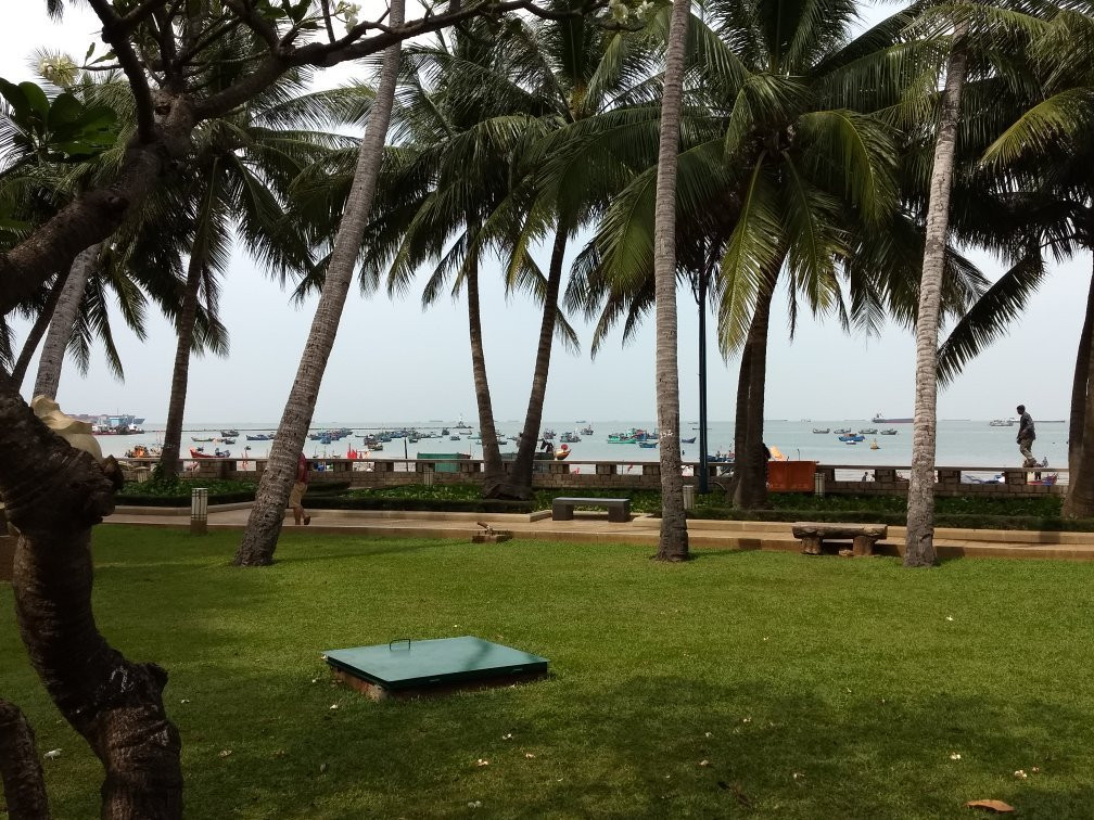 Front Beach-头顿必去景点