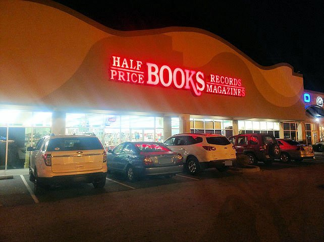 Half Price Books-路易斯维尔必去景点