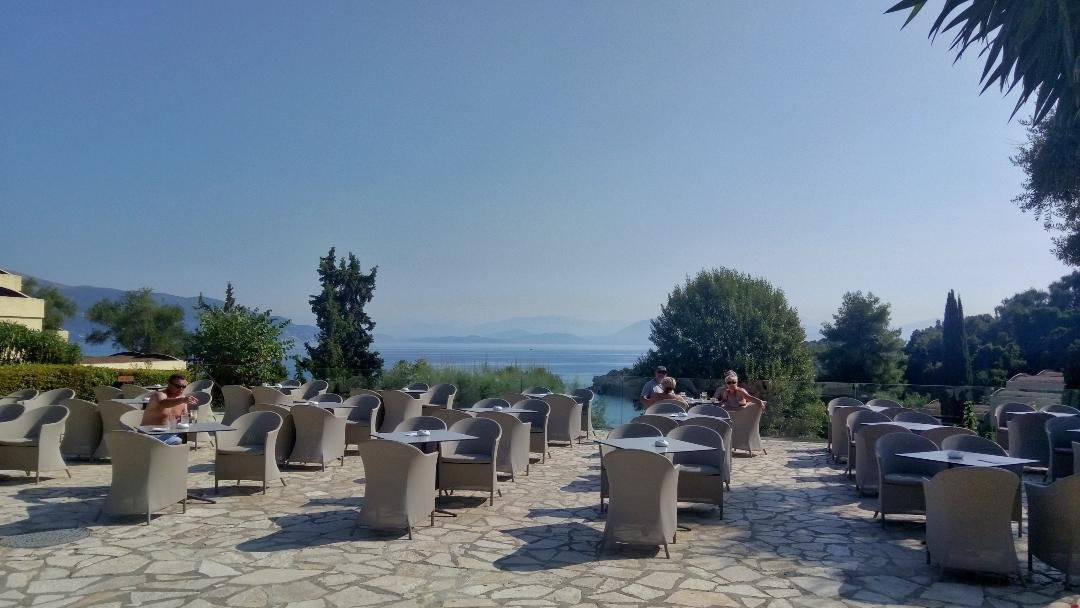 Grecotel Luxme Daphnila Bay主图