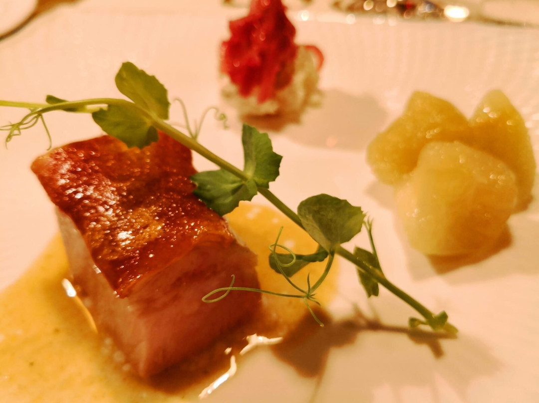 1883 Restaurant & Rooms主图