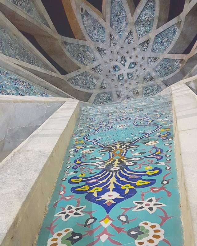 Mausoleum of Omar Khayyam景点图片