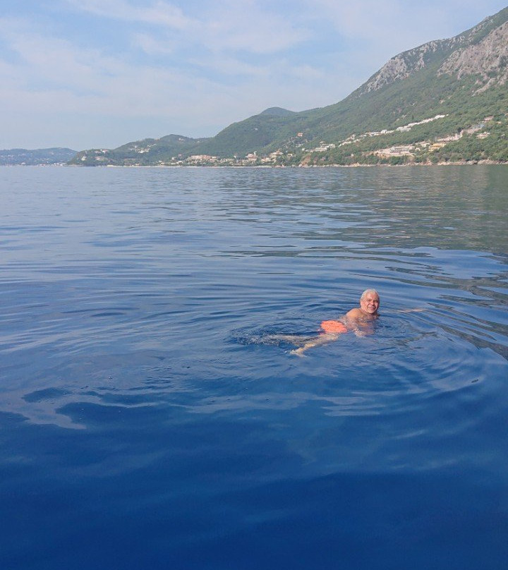 The White House Boat Hire-Kalami必去景点