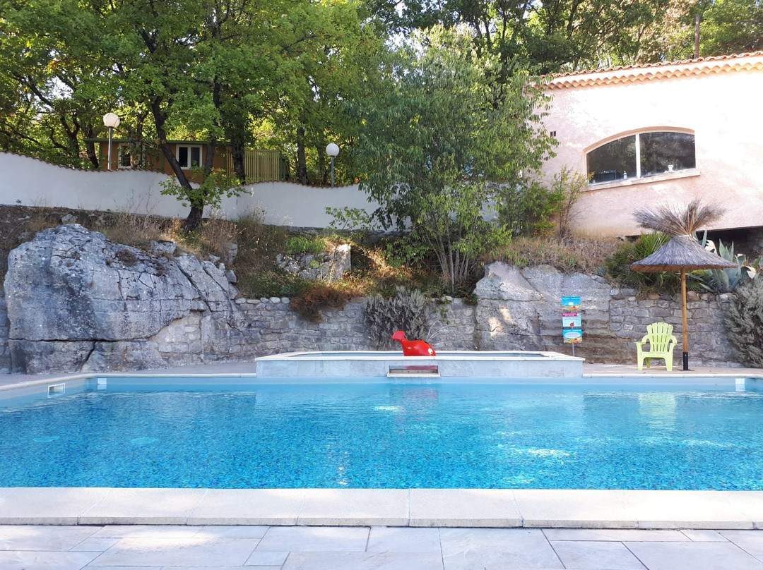 Camping Chalets les Chênes Verts