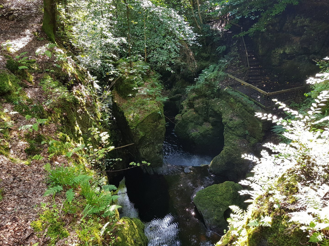 The Double Bridge of Rumbling Bridge-Rumbling Bridge必去景点