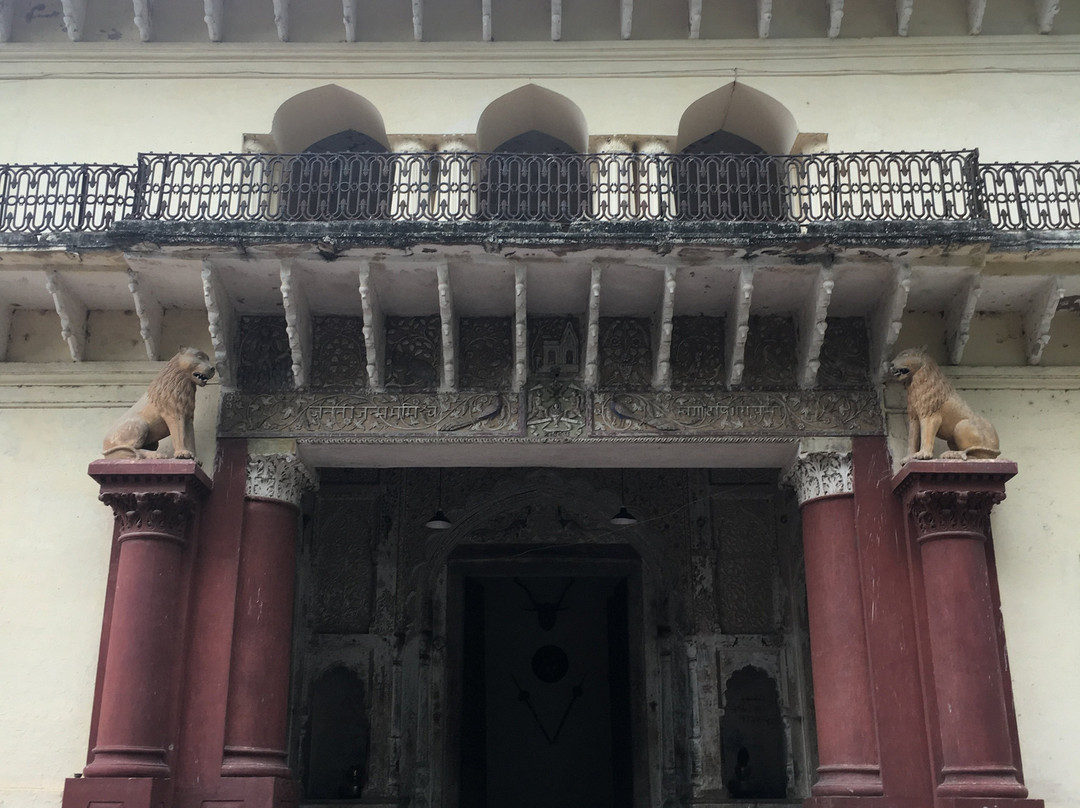 阿里布拉宫酒店主图