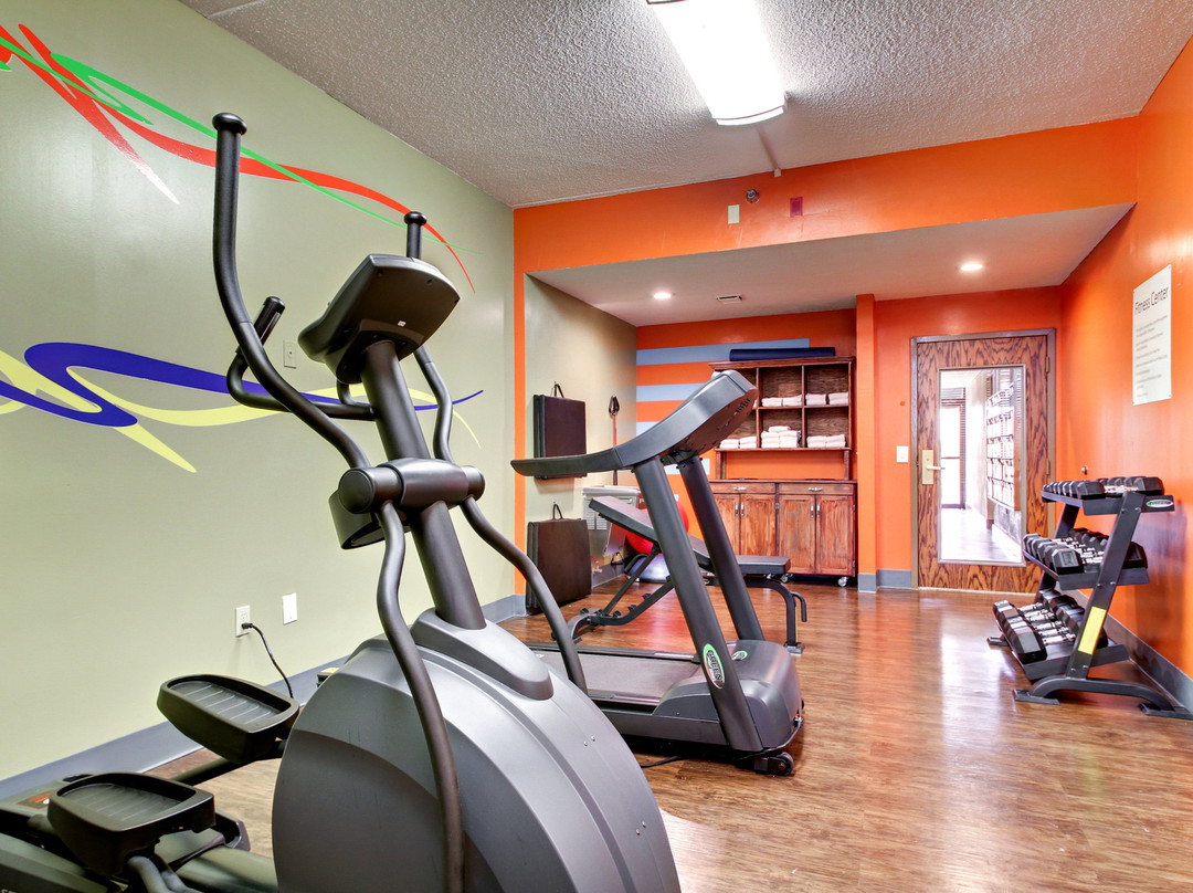 Holiday Inn Express Marshfield (springfield Area) By IHG主图