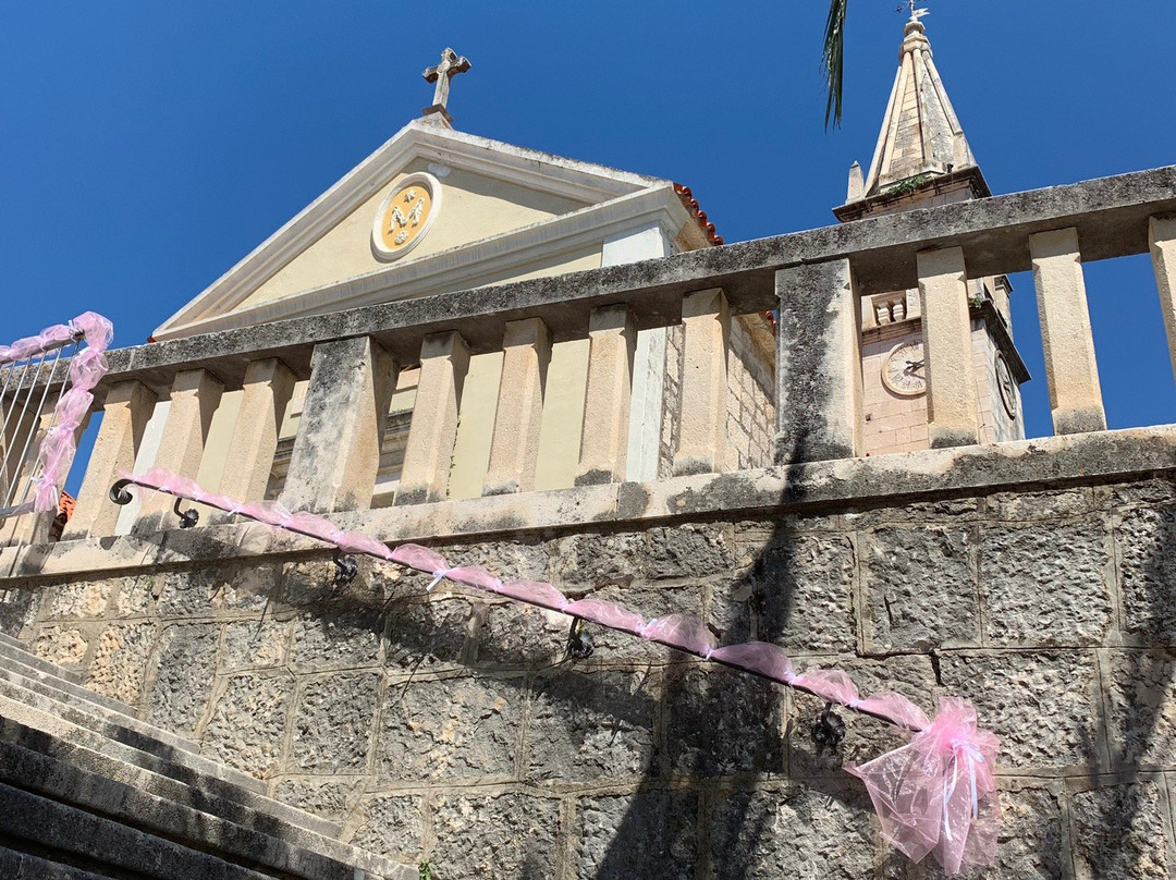 Transfer service Split-Splitska必去景点