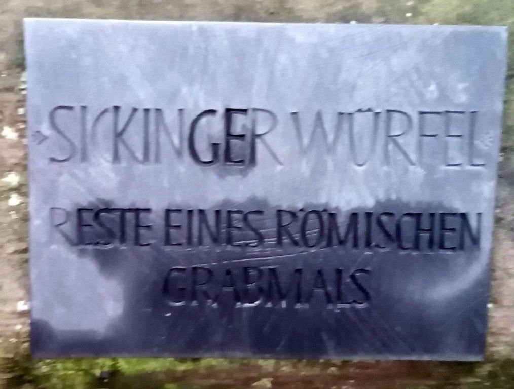 Sickinger Wuerfel - Roemisches Grabmal景点图片