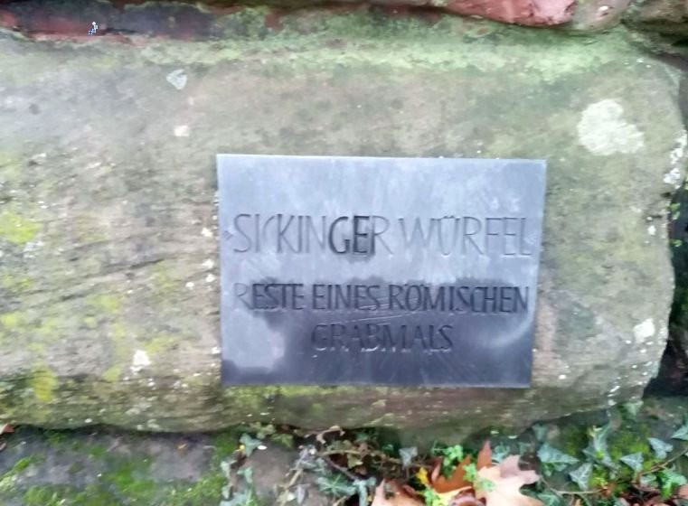 Sickinger Wuerfel - Roemisches Grabmal景点图片