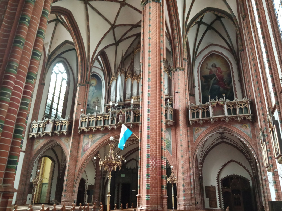 Guardian Angels Saints Church景点图片