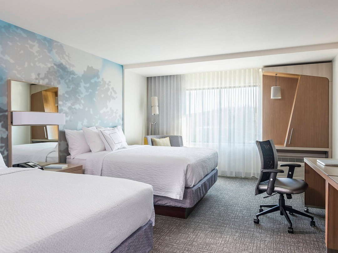 Courtyard by Marriott Kansas City Olathe主图