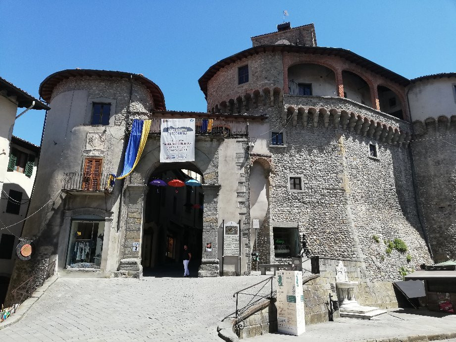 Rocca Ariostesca景点图片
