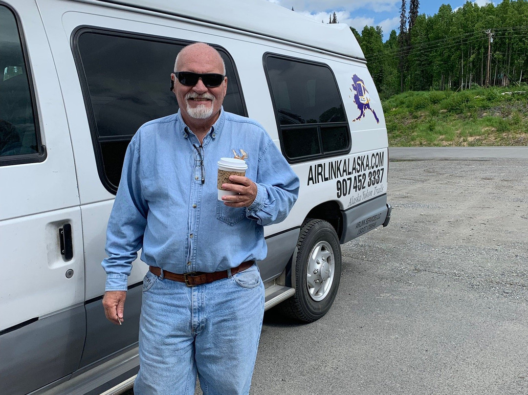 Airlink Shuttle and Tours-费尔班克斯必去景点