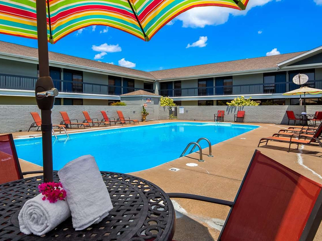 Best Western University Inn主图