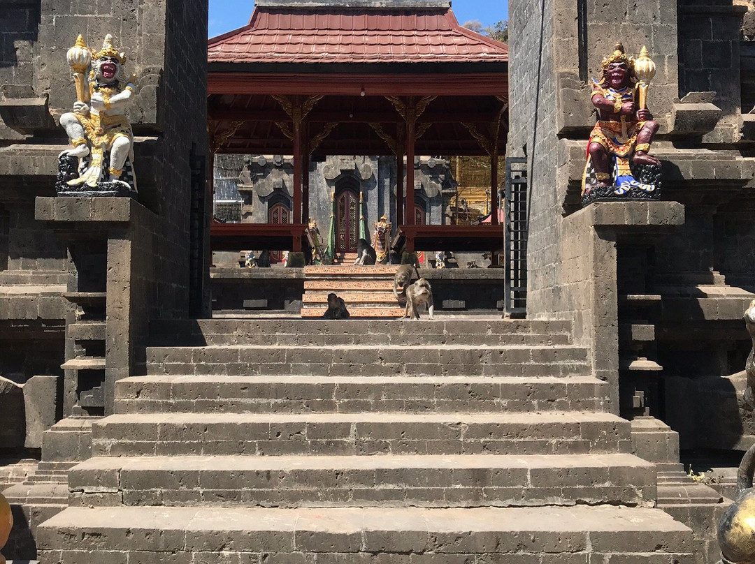 Pulaki Temple (Pura Pulaki)景点图片
