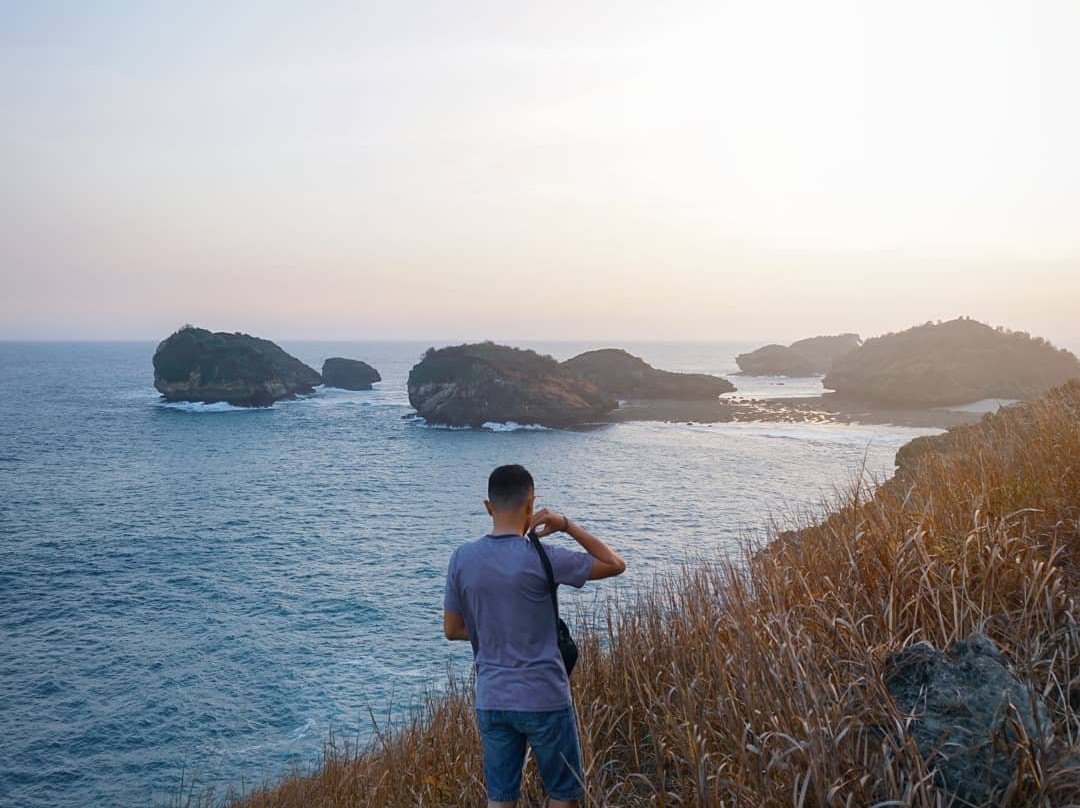 Kasap Beach景点图片