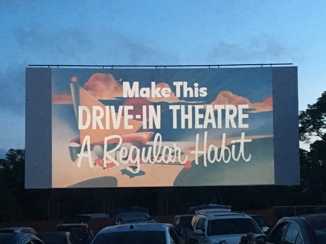 Wellfleet Drive-In Theatre景点图片