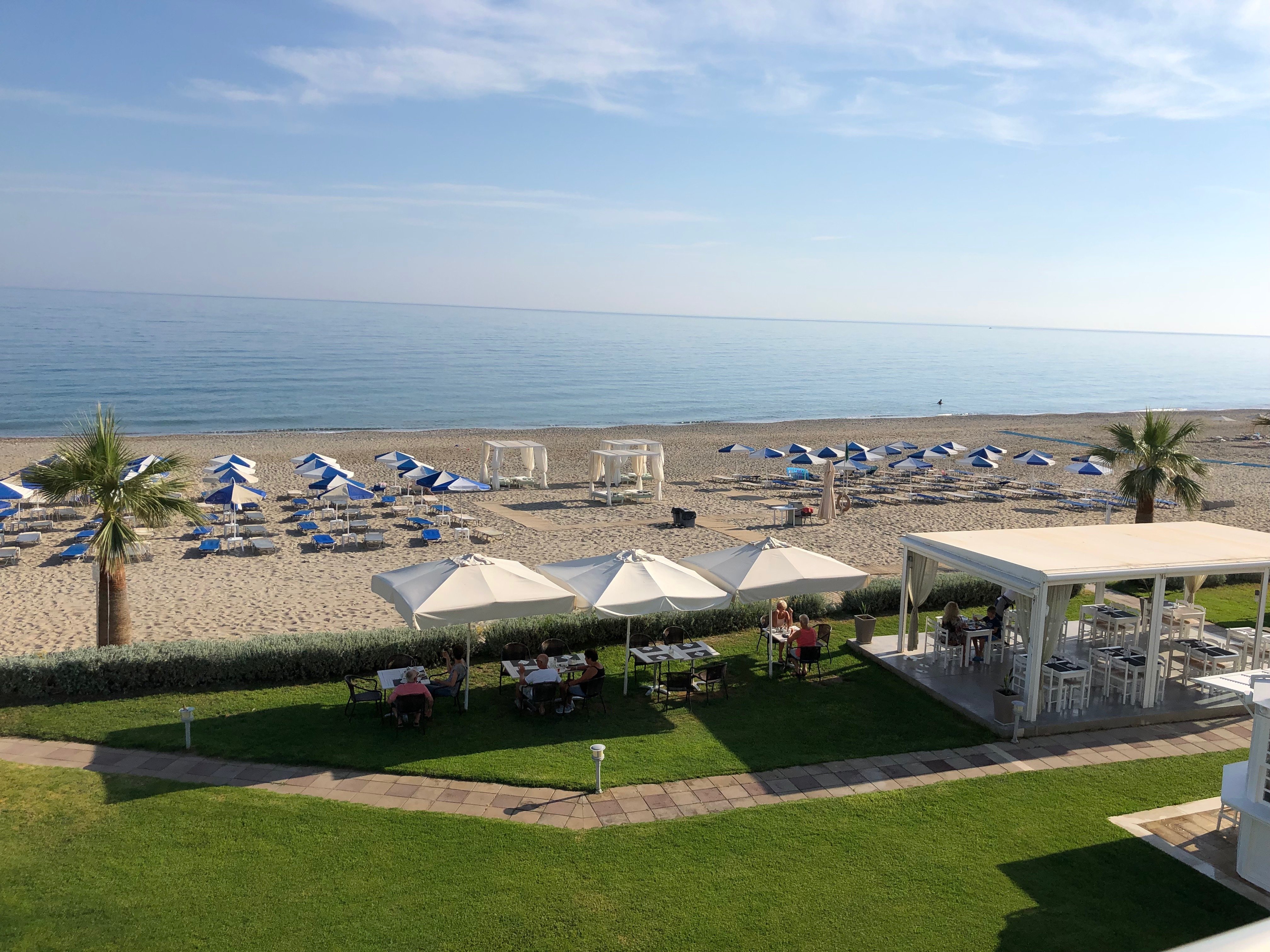 Iperion Beach Hotel-酒店景观