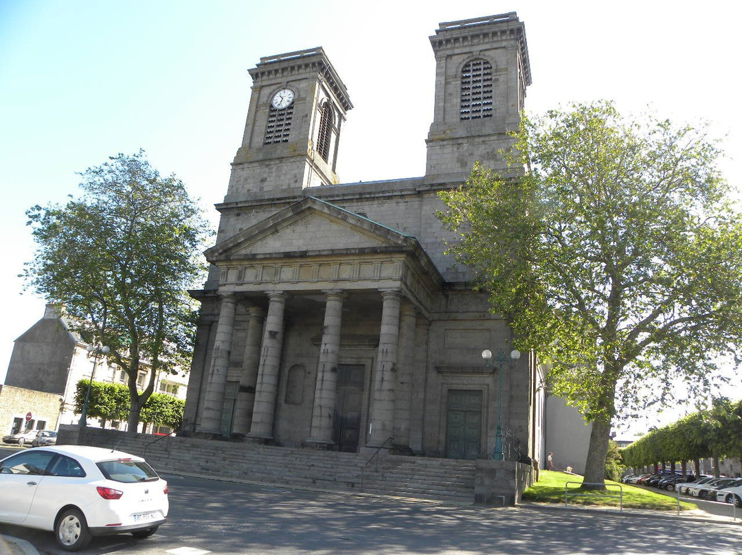 Église Saint-Michel景点图片