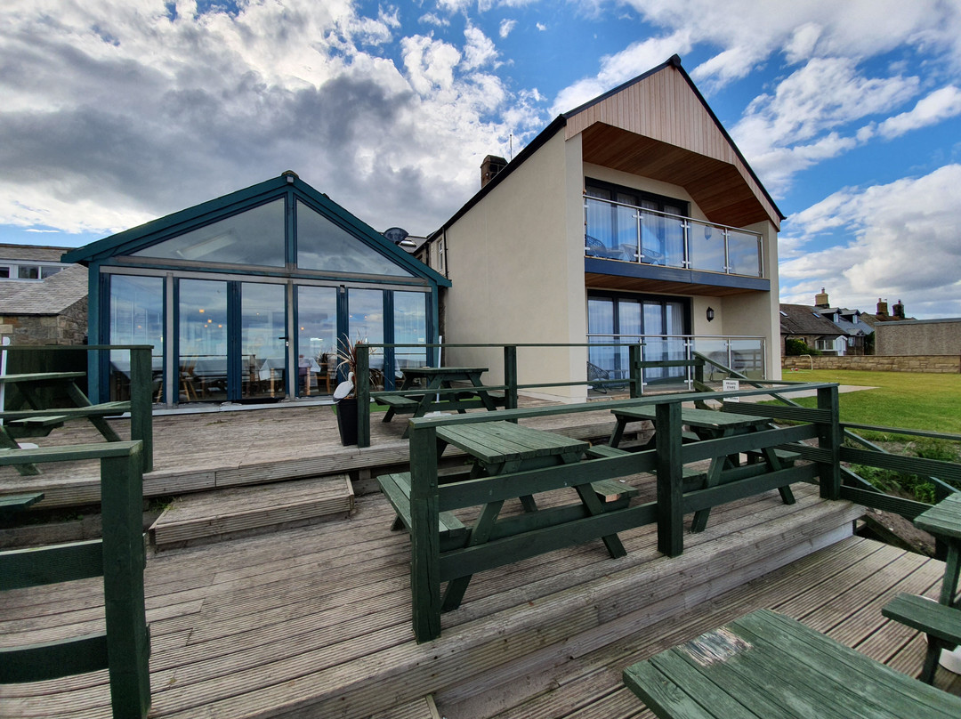 The Fishing Boat Inn主图