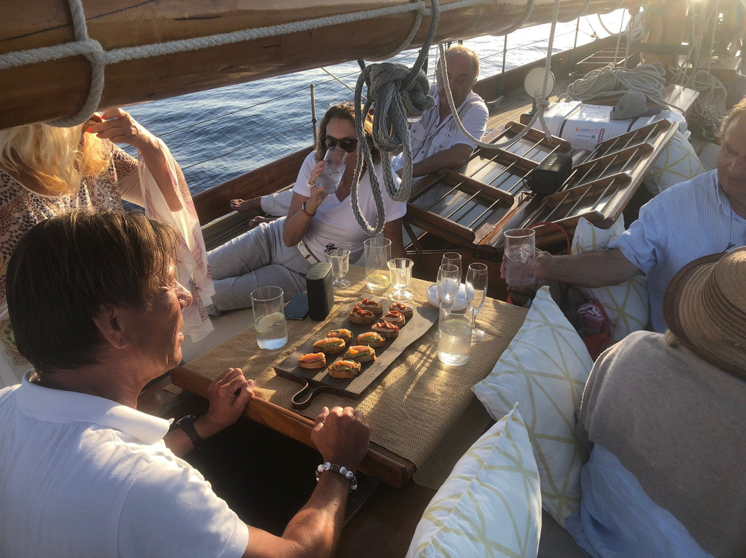 Owl 1909-Port d'Andratx必去景点