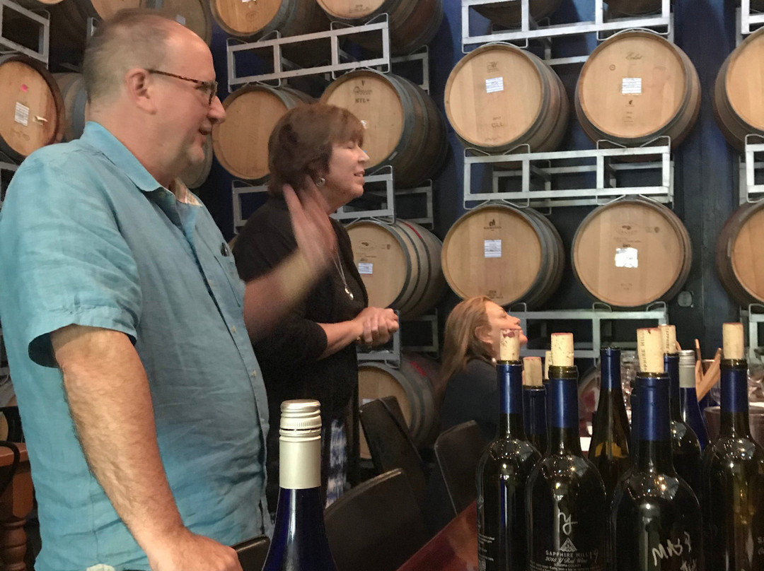 Sapphire Hill Winery景点图片