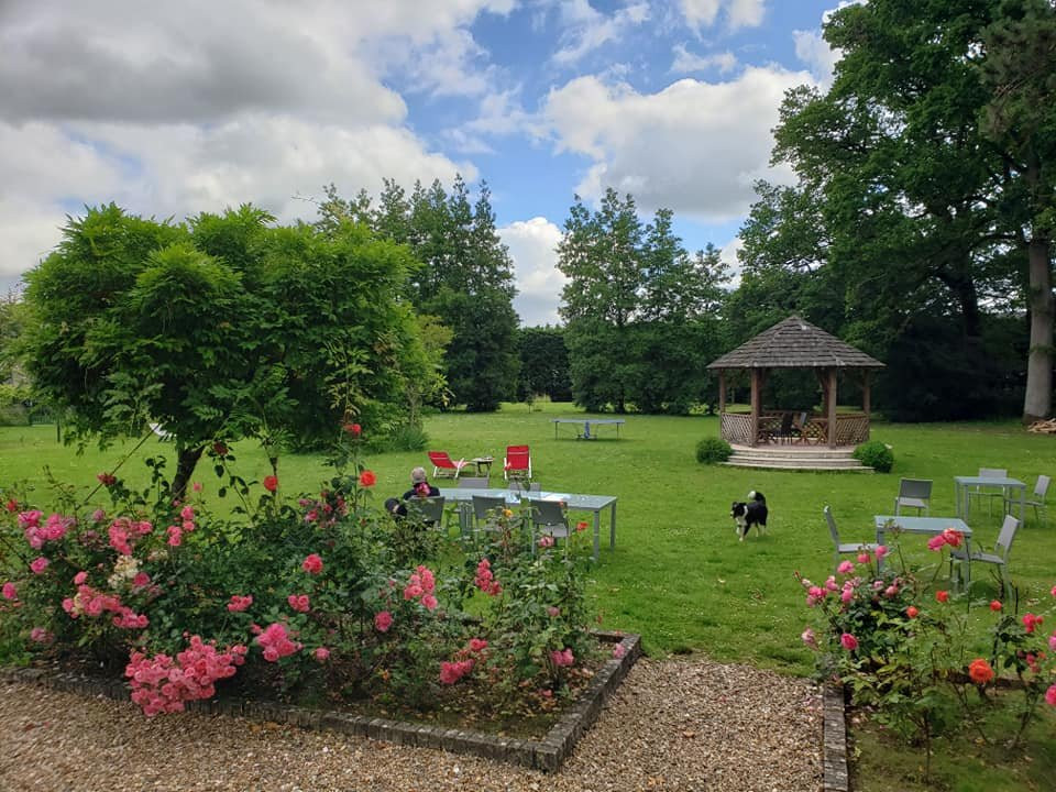 Cèdre et Charme主图