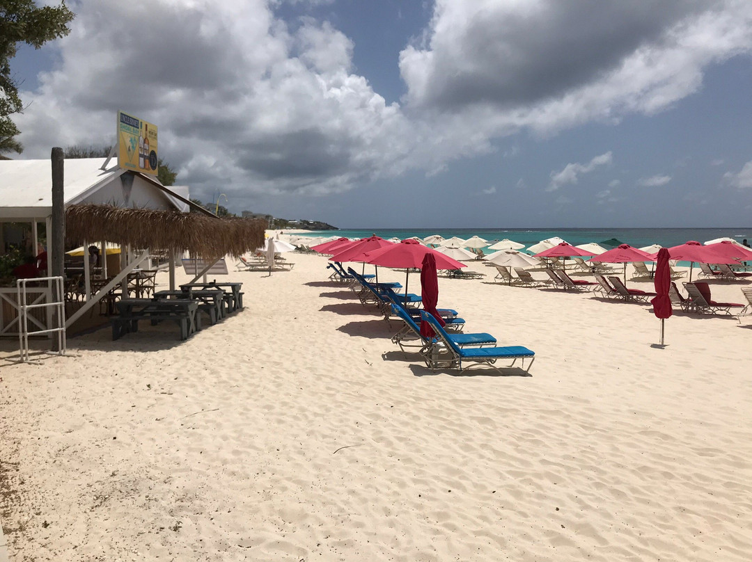 The Vibe @ Uncle Ernie's-Shoal Bay Village必去景点