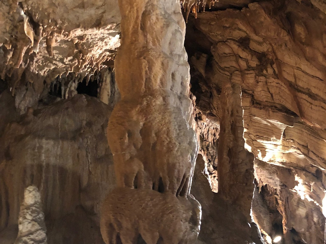 Grotta Maona景点图片