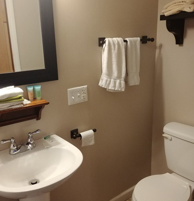 The Bradford Inn主图