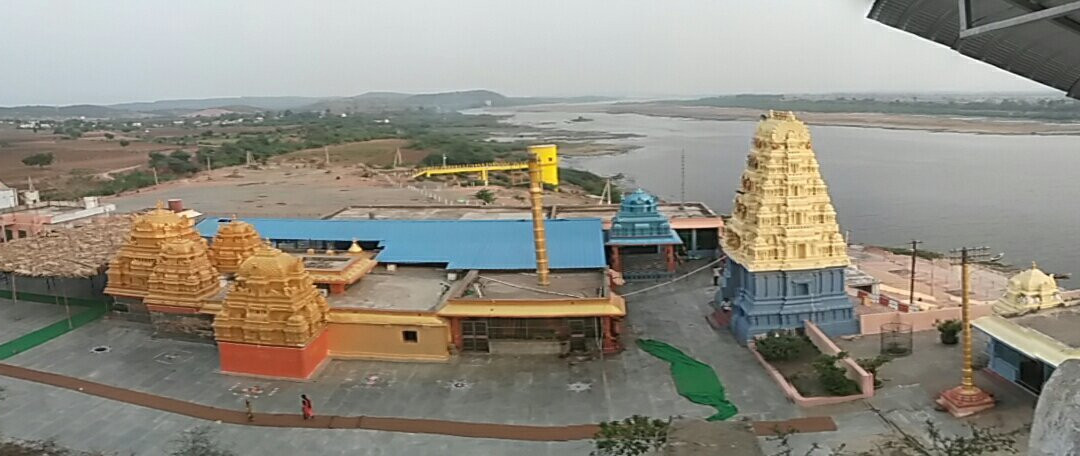 Vedadri Narismha Swamy Temple景点图片