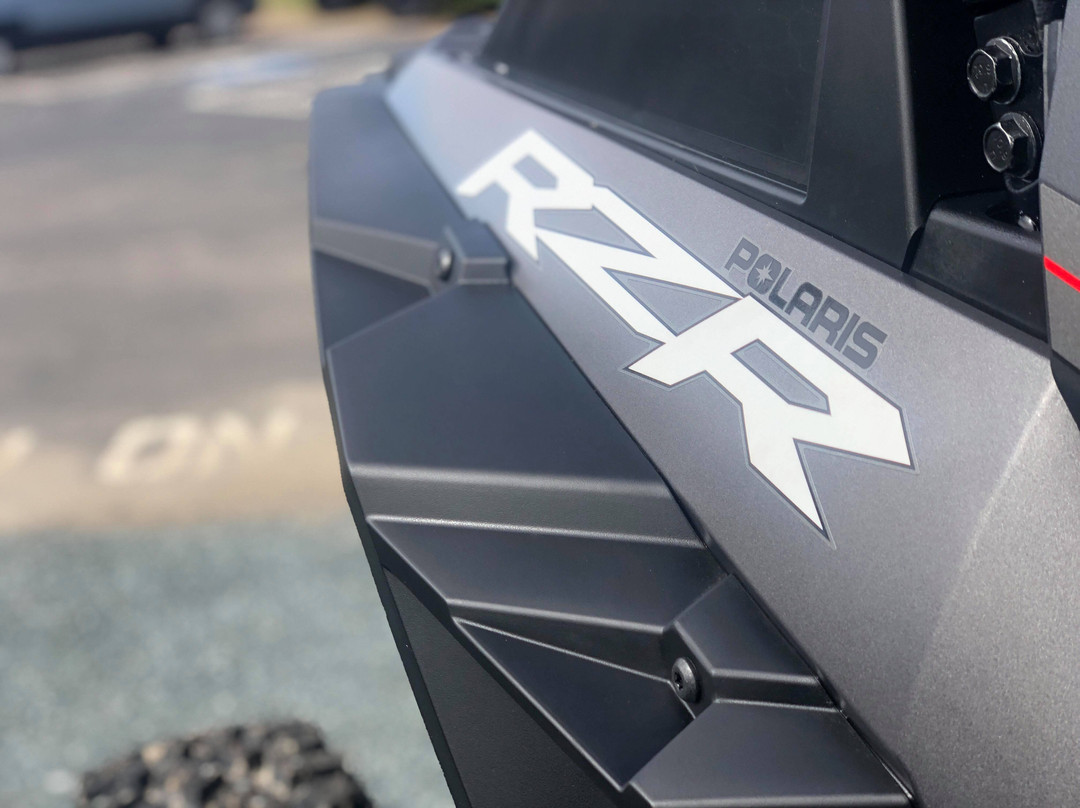 MOMS Groveton-Groveton必去景点