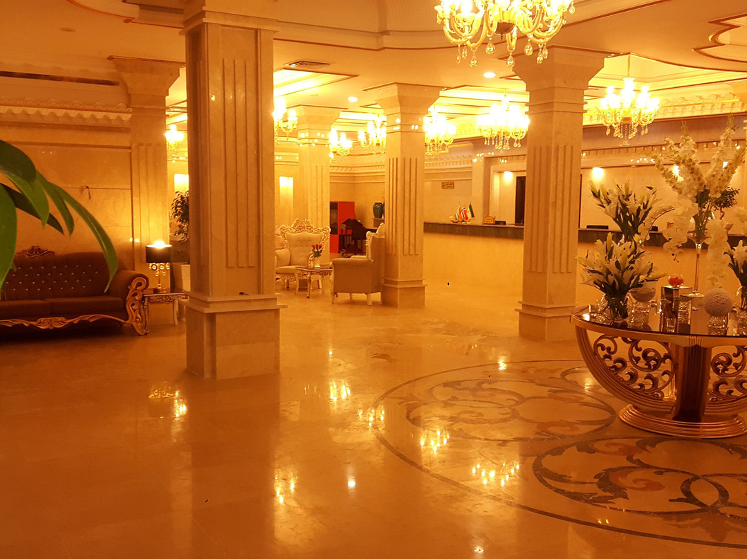 Baghdadi Hotel