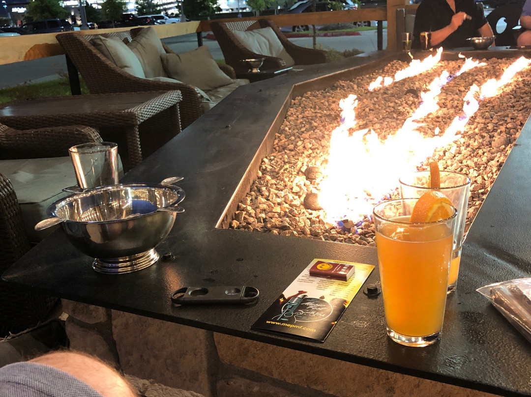 Cigar International-The Colony必去景点