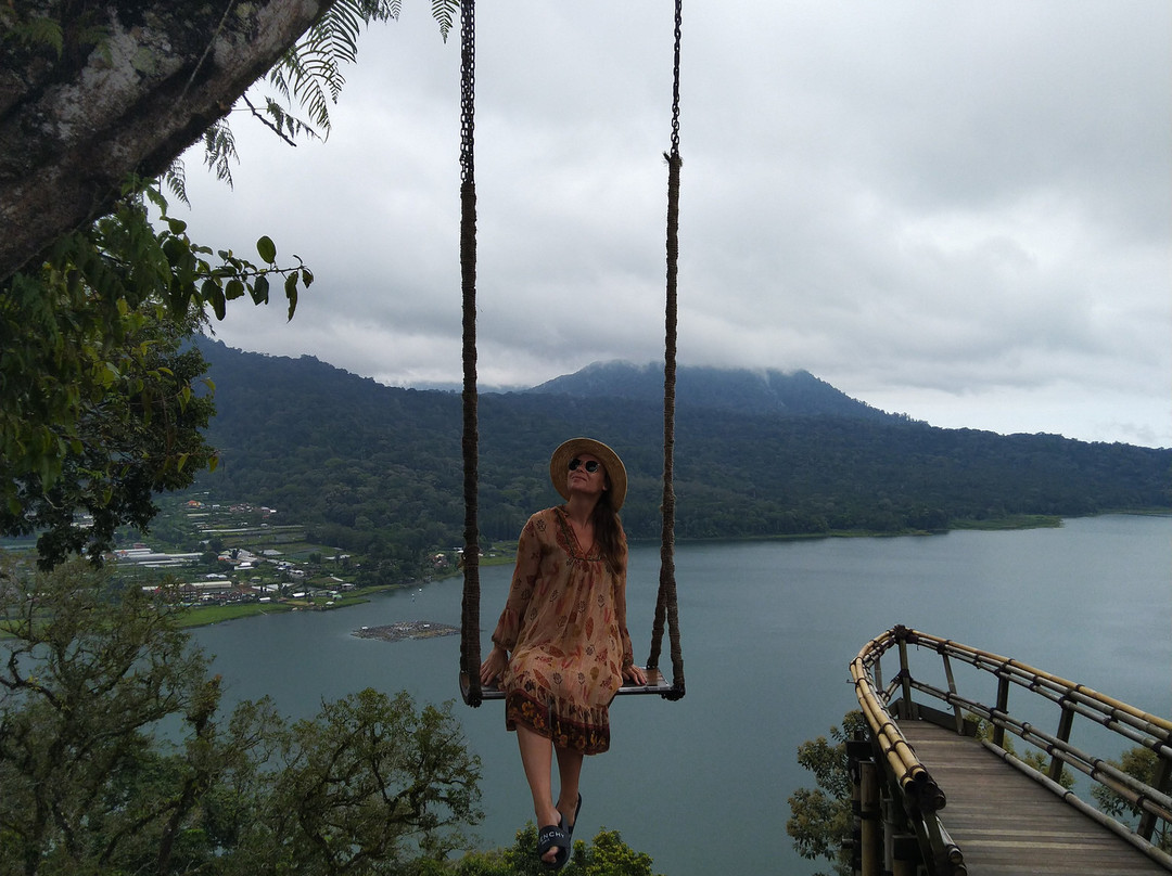 Ulun Danu Buyan Temple景点图片