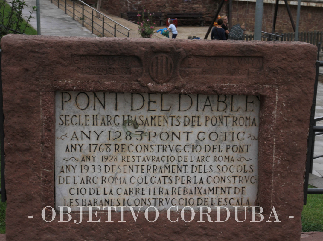 Puente del Diablo景点图片
