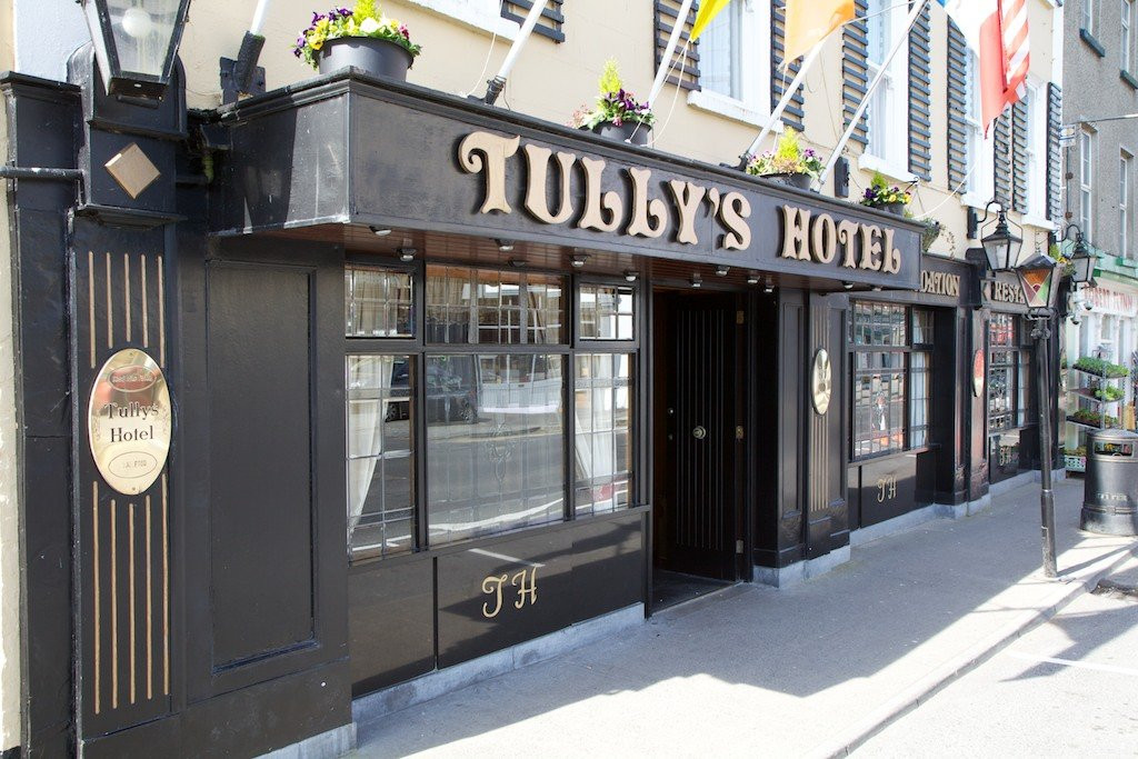 Tully's Hotel主图