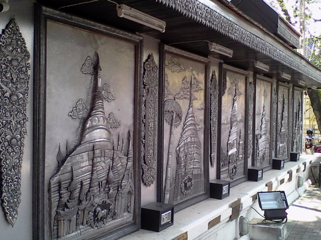 Sutthichitto Art Gallery in Wat Muen San-清迈必去景点