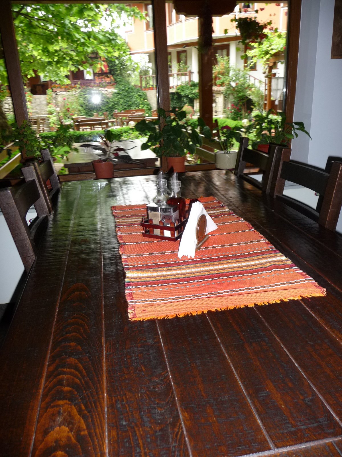 Hotel Izvora-餐饮
