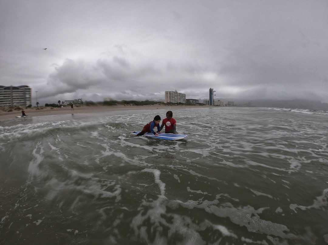 Son Surf School Strand-斯特兰必去景点