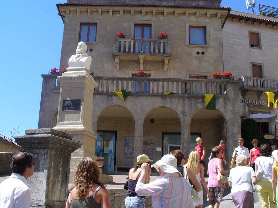Monumento a Giuseppe Garibaldi-圣马力诺城必去景点