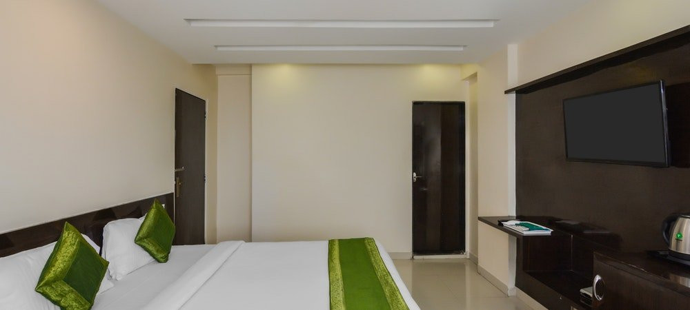 Treebo Trip Mahalaxmi Executive主图