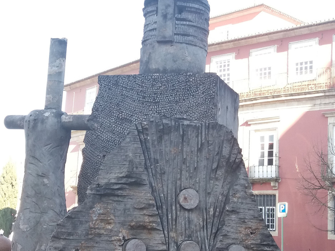 Escultura de D. Afonso Henriques景点图片
