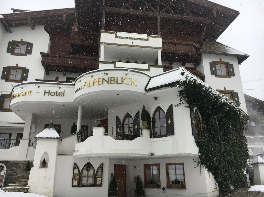 Romantic Hotel Alpenblick主图