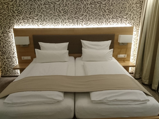 哈纳尔霍夫餐厅酒店主图