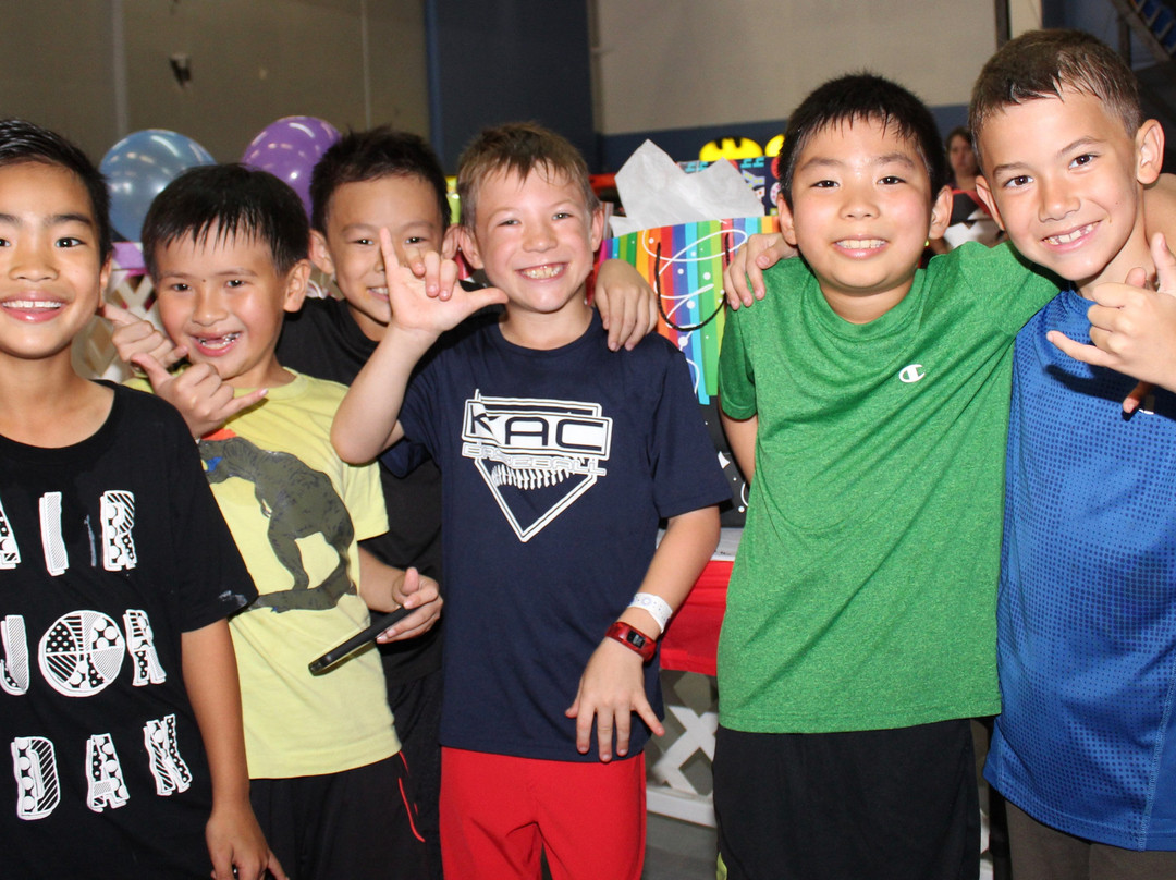 iTrampoline Hawaii-维帕胡必去景点