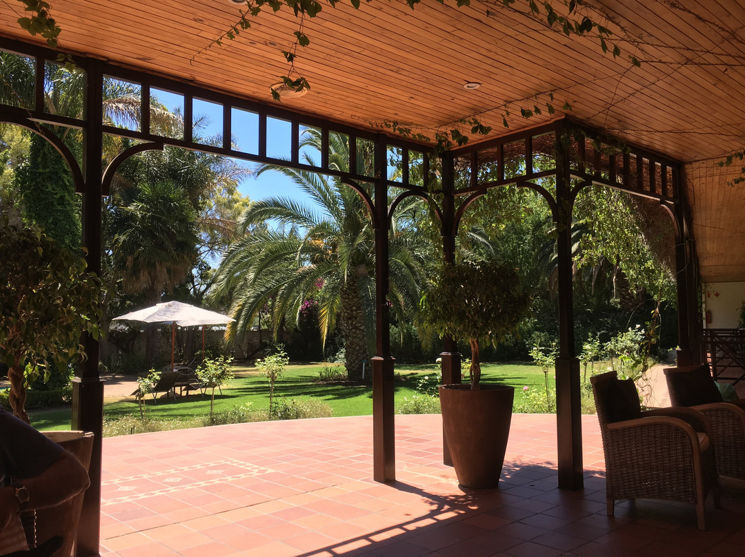 哈朗加纳洛奇酒店主图