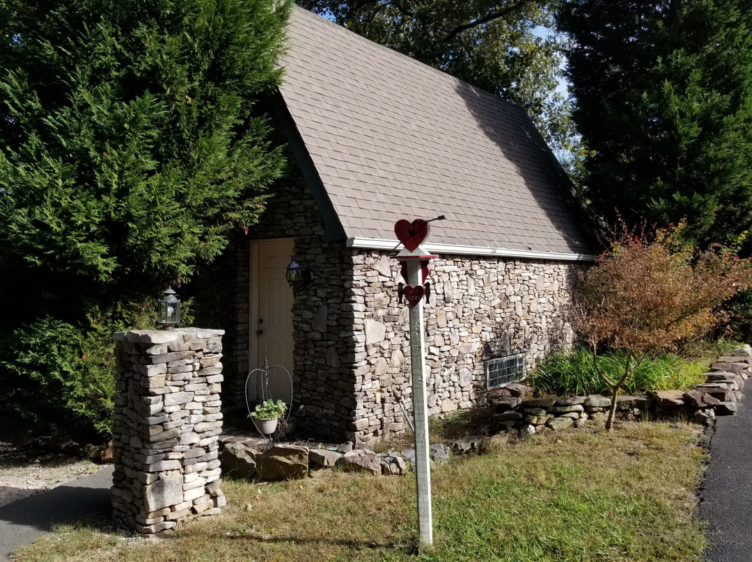 The Secret Bed and Breakfast Lodge主图