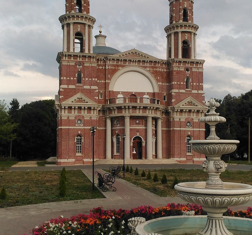 Vladimirskoy Ikony Bozhiyey Materi Church-Balovnevo必去景点